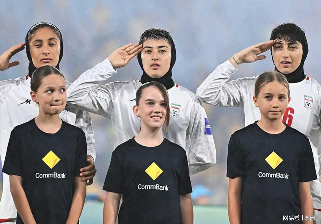 kaiyun应用-伊朗女足前国脚：球员回国后或被监禁处决 我没戴头巾被夺走一切